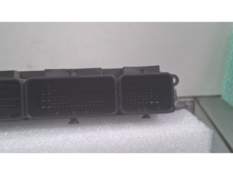 Recambio de centralita motor para renault scenic referencia OEM IAM 0281018284 / 237101074R  