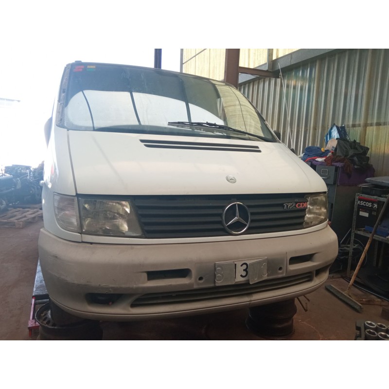 mercedes benz 112 del año 2002