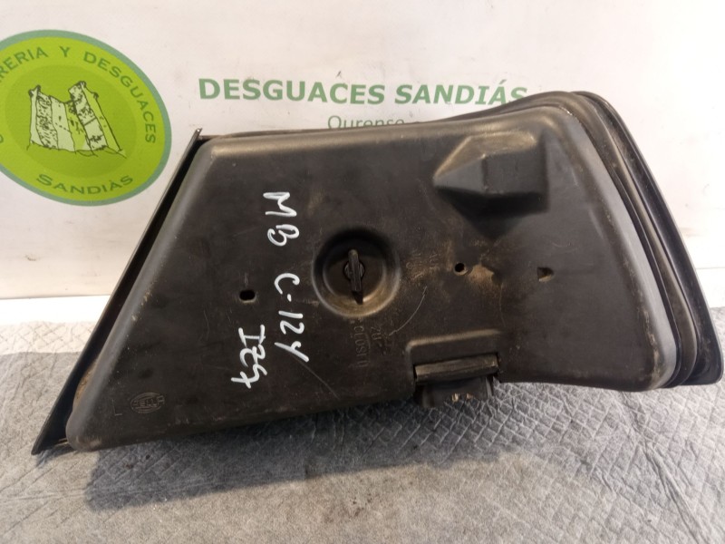 Recambio de piloto trasero derecho para mercedes benz 250d referencia OEM IAM   