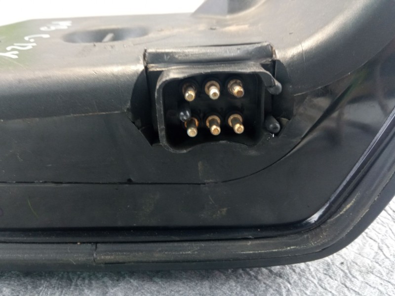 Recambio de piloto trasero derecho para mercedes benz 250d referencia OEM IAM   