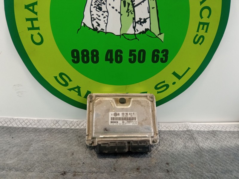 Recambio de centralita motor para volkswagen golf referencia OEM IAM 0281010662038906019FF  