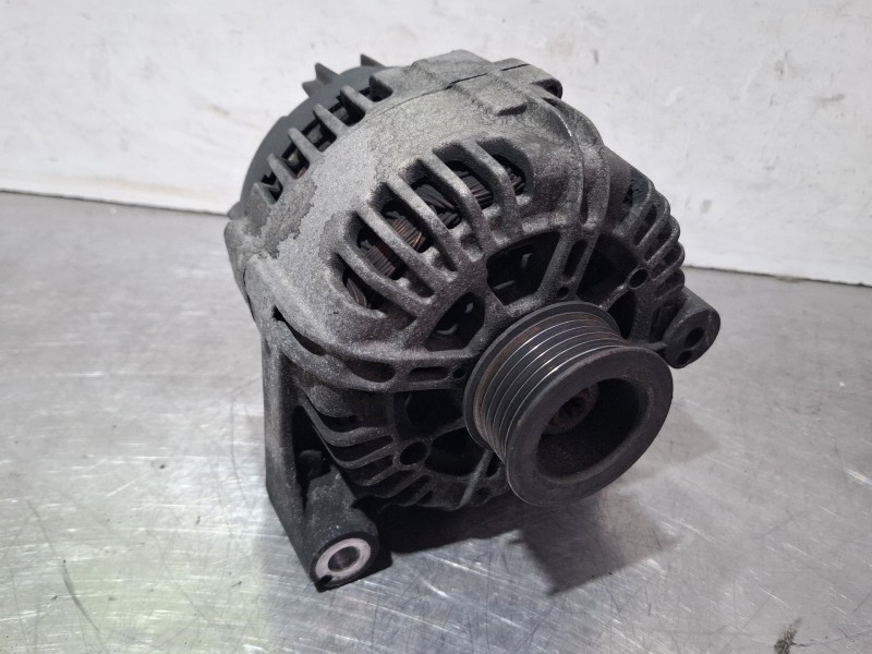 Recambio de alternador para bmw compact referencia OEM IAM 2542672B  