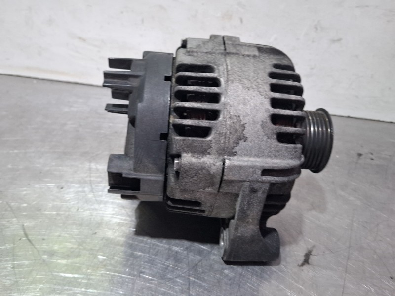 Recambio de alternador para bmw compact referencia OEM IAM 2542672B  