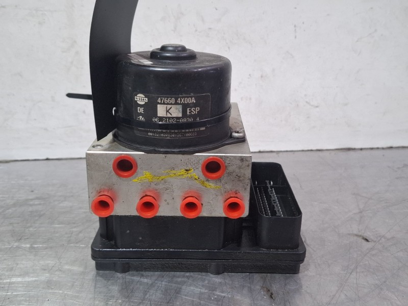 Recambio de modulo abs para nissan pathfinder referencia OEM IAM 476604X00A  