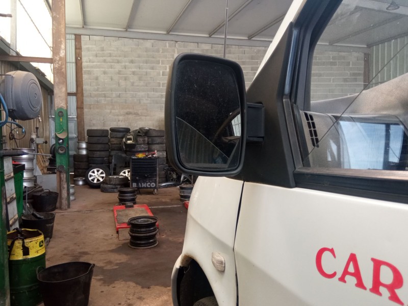 mercedes benz 112 del año 2002