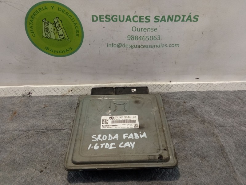 Recambio de centralita motor para skoda fabia referencia OEM IAM 03L906023DL5WP428622AA  
