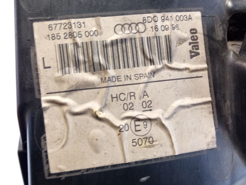 Recambio de faro delantero izquierdo para audi a4 referencia OEM IAM   