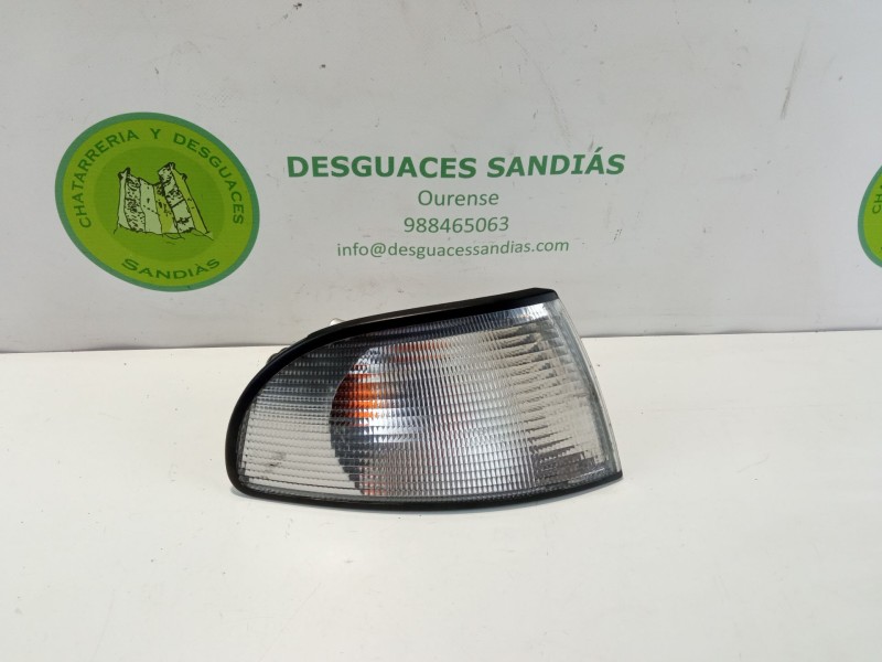Recambio de piloto intermitente delantero derecho para audi a4 referencia OEM IAM 67733060  