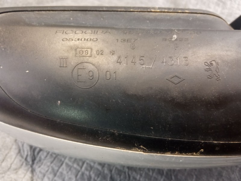 Recambio de espejo retrovisor izquierdo electrico para peugeot 307 referencia OEM IAM   
