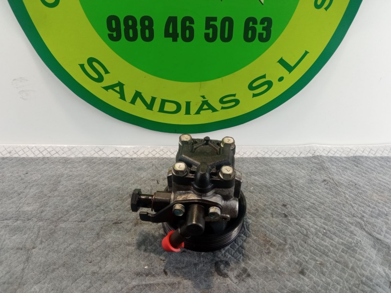 Recambio de bomba direccion asistida para hyundai accent referencia OEM IAM 57100-25301  