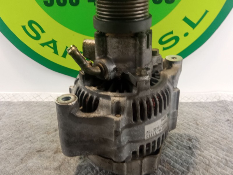 Recambio de alternador 12v para hyundai accent referencia OEM IAM 37300-27503  