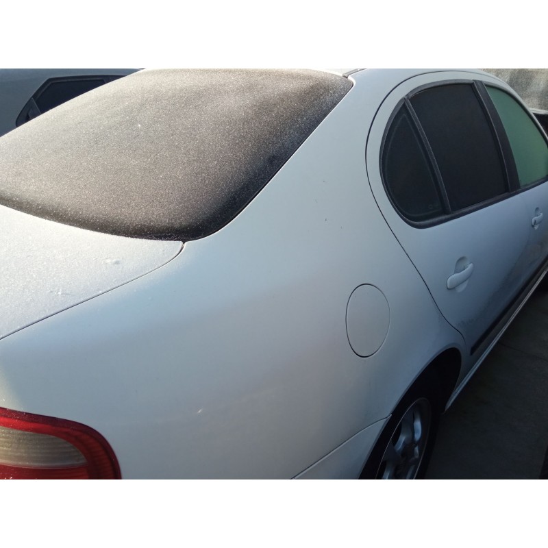 seat toledo del año 2000