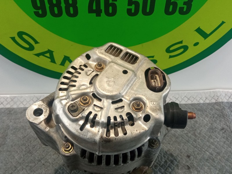 Recambio de alternador 12v para hyundai accent referencia OEM IAM 37300-27503  