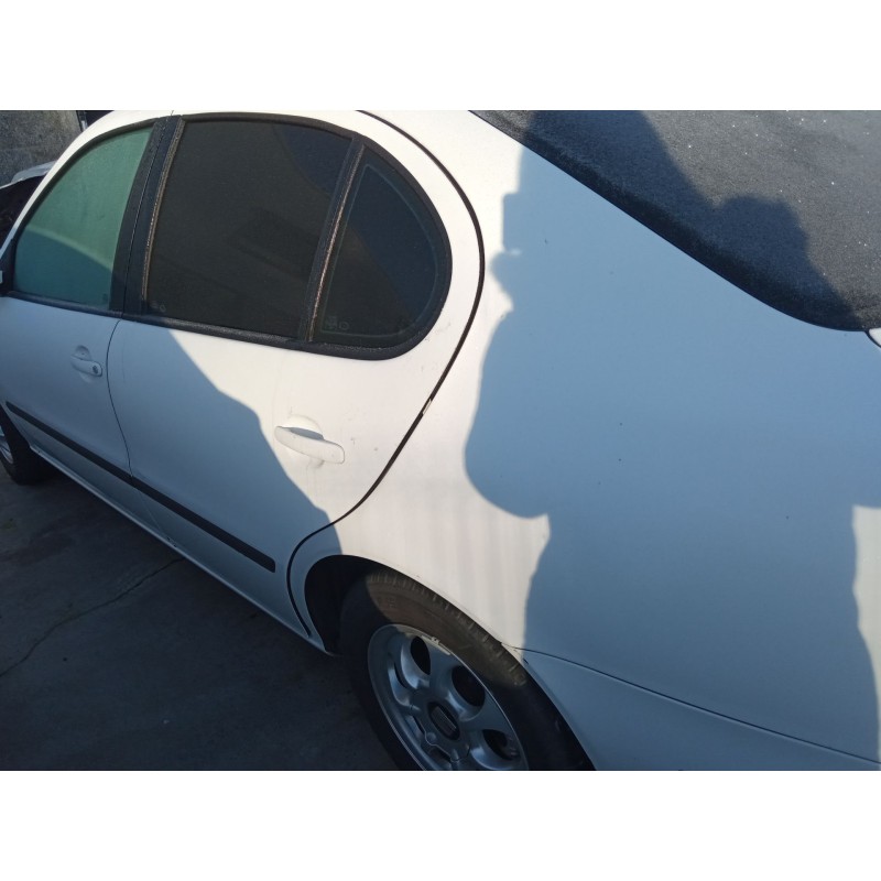 seat toledo del año 2000