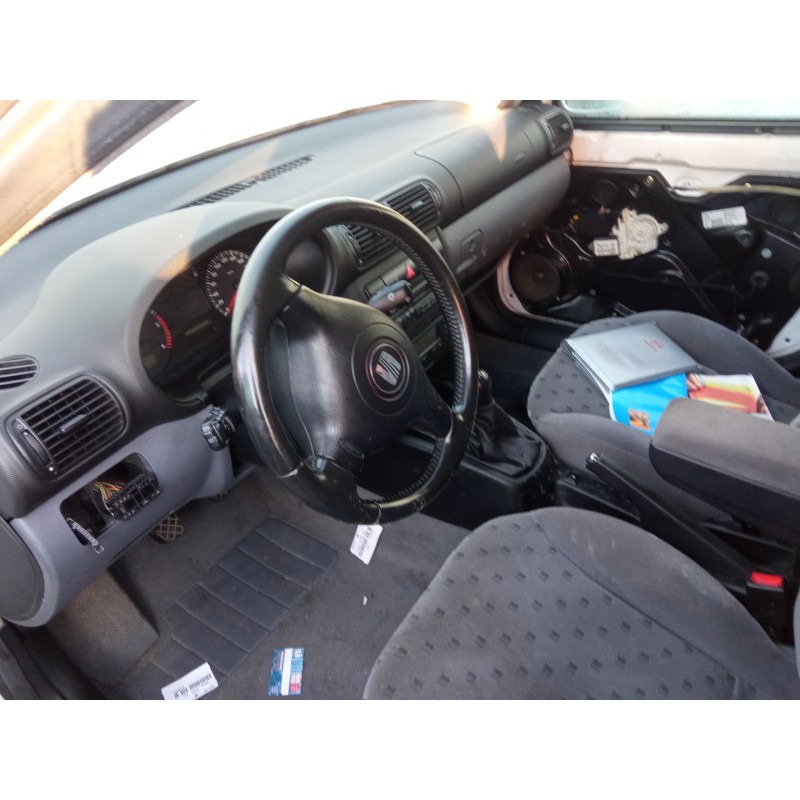 seat toledo del año 2000