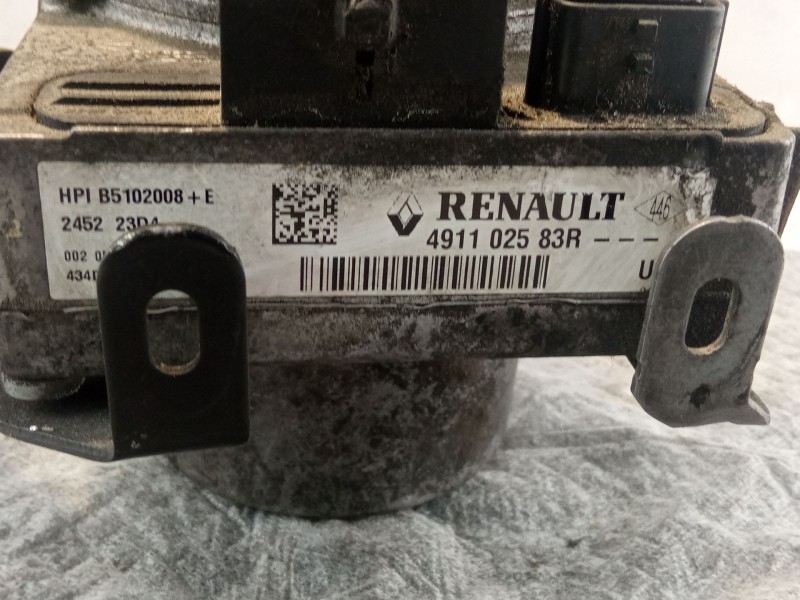 Recambio de bomba direccion asistida para dacia sandero referencia OEM IAM   