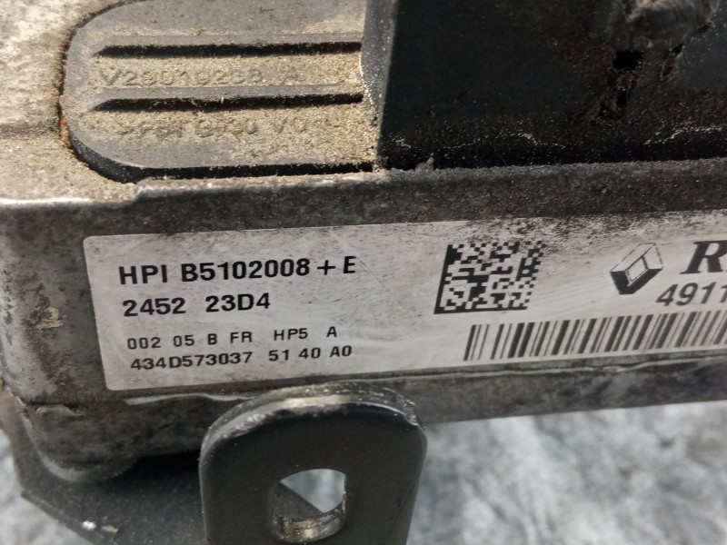 Recambio de bomba direccion asistida para dacia sandero referencia OEM IAM   