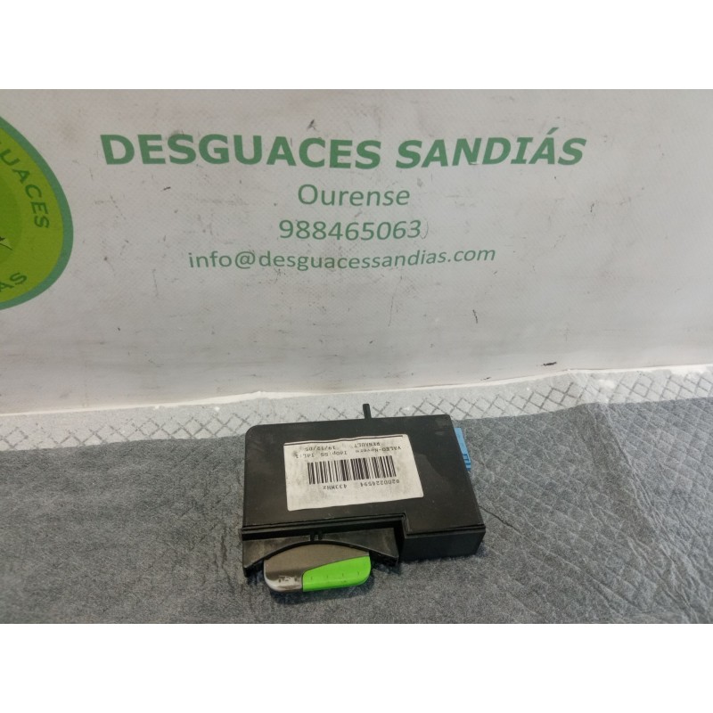 Recambio de llave tarjeta encendido para renault laguna referencia OEM IAM 820022459  