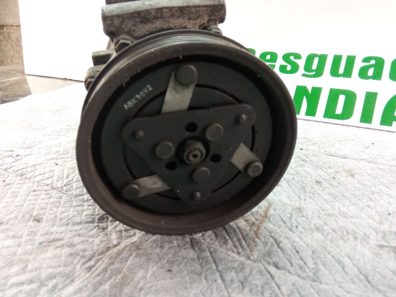 Recambio de compresor aire acondicionado para renault clio referencia OEM IAM 8200315744  