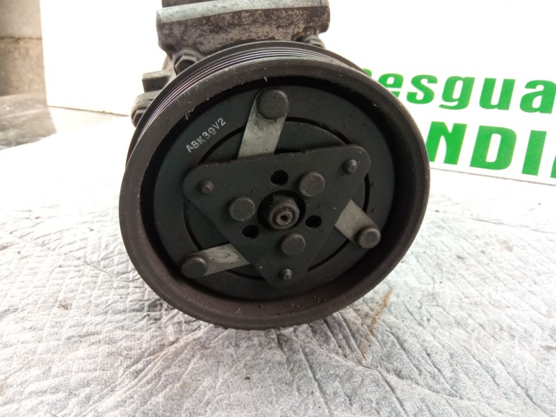 Recambio de compresor aire acondicionado para renault clio referencia OEM IAM 8200315744  