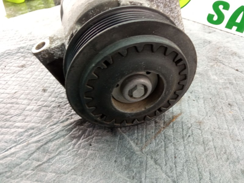 Recambio de compresor aire acondicionado para peugeot 308 referencia OEM IAM 9675655880  