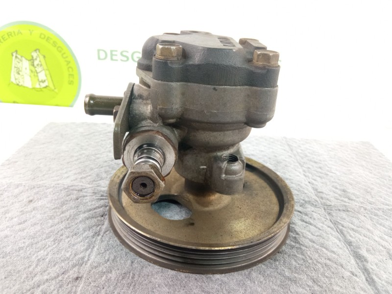 Recambio de bomba direccion asistida para mitsubishi pajero referencia OEM IAM   