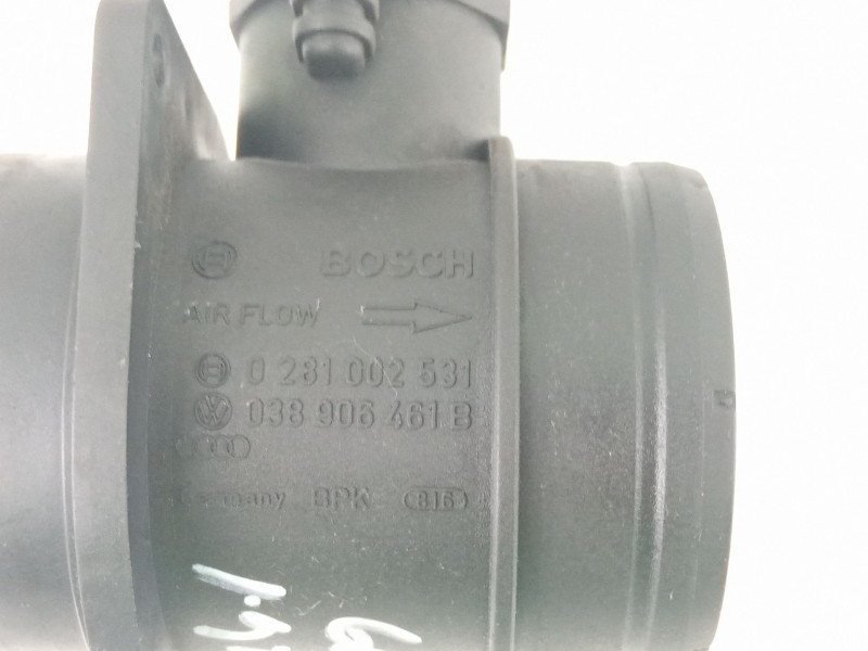 Recambio de caudalimetro para volkswagen golf referencia OEM IAM 0281002531  