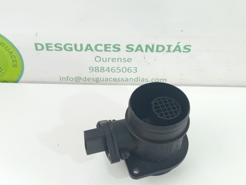 Recambio de caudalimetro para volkswagen golf referencia OEM IAM 0281002531  
