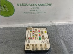Recambio de caja reles / fusibles para renault laguna referencia OEM IAM 284B66052R519287A30  