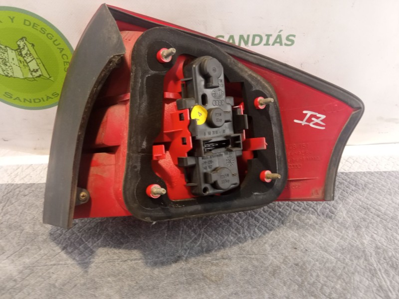 Recambio de piloto trasero izquierdo para audi a6 referencia OEM IAM 4B5945095  