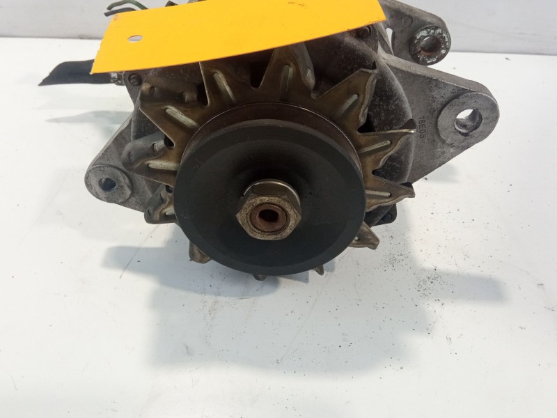 Recambio de alternador para opel corsa referencia OEM IAM CAL20191AS  