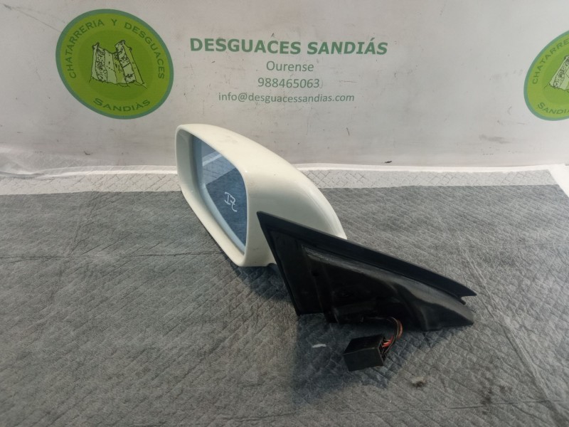 Recambio de espejo retrovisor izquierdo electrico para audi a6 referencia OEM IAM   