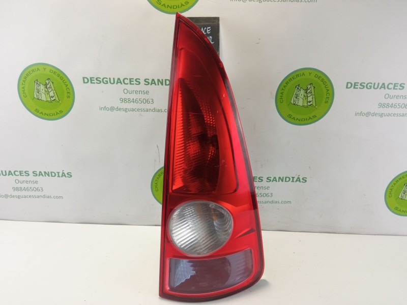 Recambio de piloto trasero derecho para renault grand espace grand espace referencia OEM IAM 8200027153  