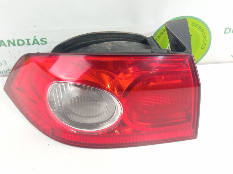 Recambio de piloto trasero izquierdo para renault laguna referencia OEM IAM   