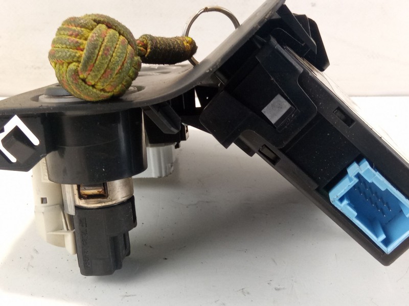 Recambio de llave tarjeta encendido para renault grand espace grand espace referencia OEM IAM 8200104020-A 73665311 