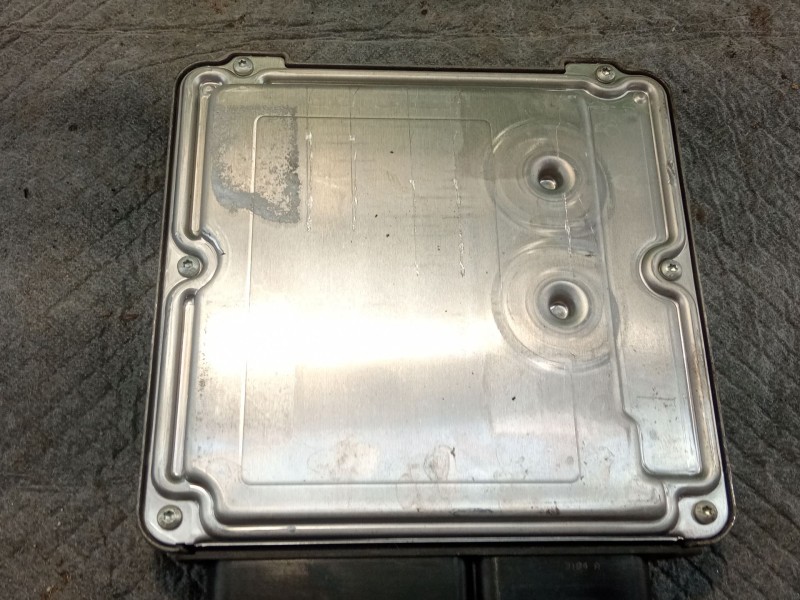 Recambio de centralita motor para seat altea referencia OEM IAM 028101190903G906016FH  