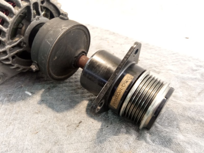 Recambio de alternador para ford focus referencia OEM IAM   