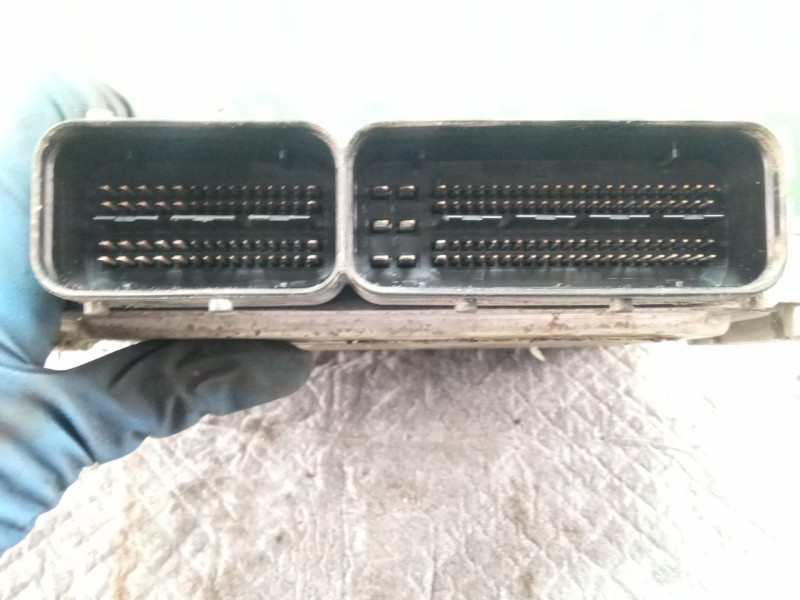 Recambio de centralita motor para opel zafira referencia OEM IAM 0281012549  