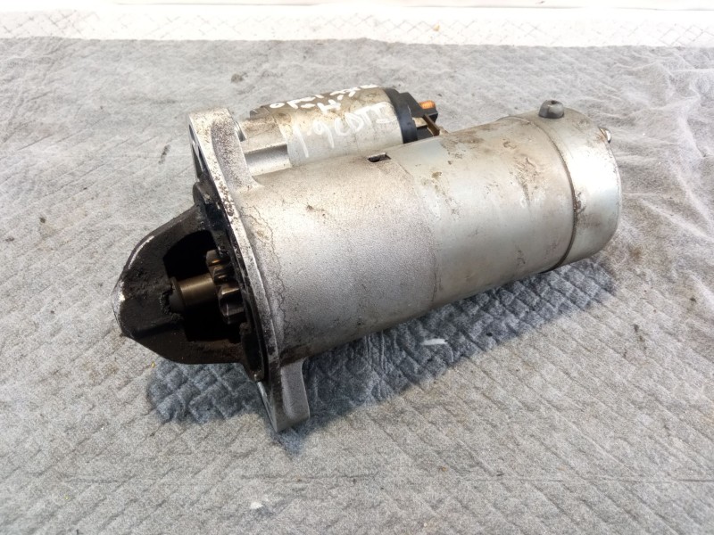 Recambio de motor arranque para opel astra referencia OEM IAM M001T30071  