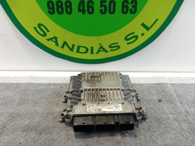 Recambio de centralita motor para ford focus referencia OEM IAM 4BKAJ38AC  