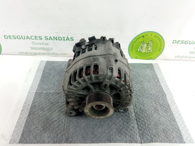 Recambio de alternador para bmw 118d referencia OEM IAM 7802261A103  