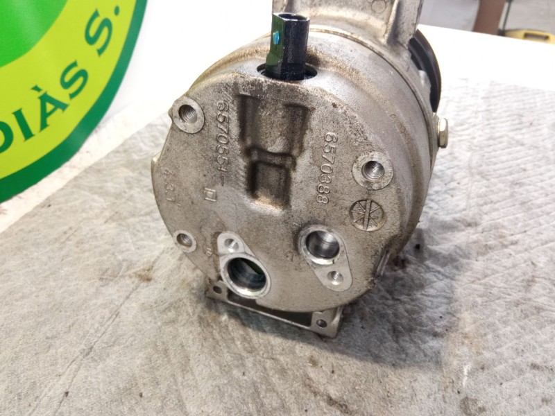 Recambio de compresor aire acondicionado para renault laguna referencia OEM IAM 8200421410  