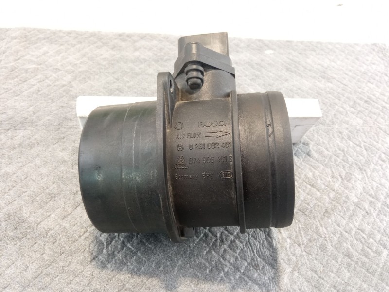 Recambio de caudalimetro para volkswagen passat referencia OEM IAM 0281002461-074906461B  