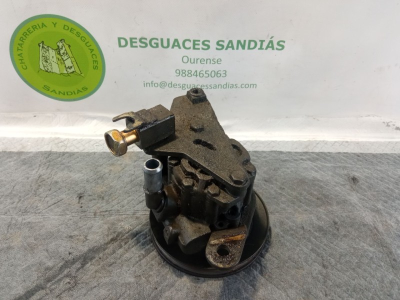 Recambio de bomba direccion asistida para nissan terrano referencia OEM IAM   