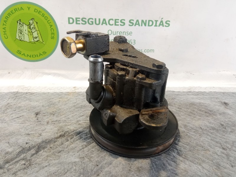 Recambio de bomba direccion asistida para nissan terrano referencia OEM IAM   