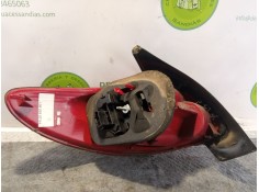Recambio de piloto trasero derecho para peugeot 206 referencia OEM IAM    2