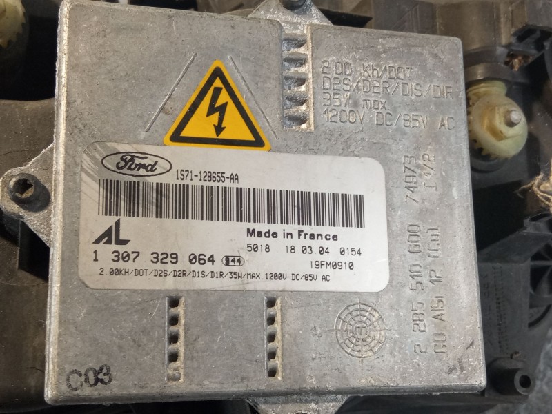 Recambio de faro delantero derecho para ford mondeo referencia OEM IAM 1305239173  CENTRALITA 1307329064