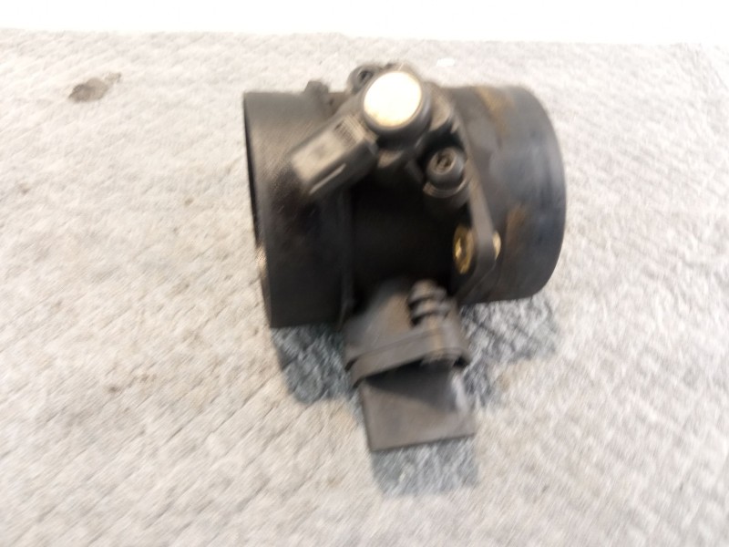 Recambio de caudalimetro para mercedes benz e320 referencia OEM IAM 0281002535  