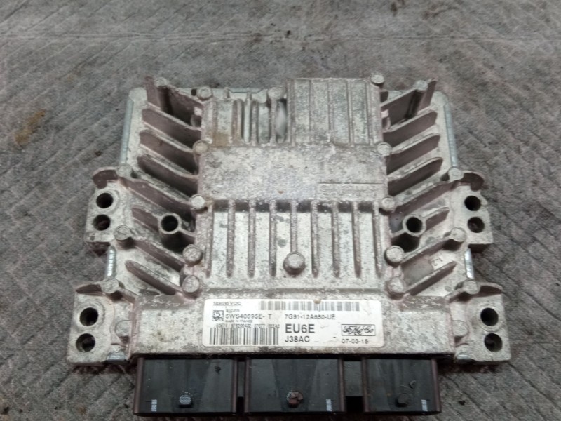 Recambio de centralita motor para ford mondeo referencia OEM IAM 5ws40595et7g9112a650ue  