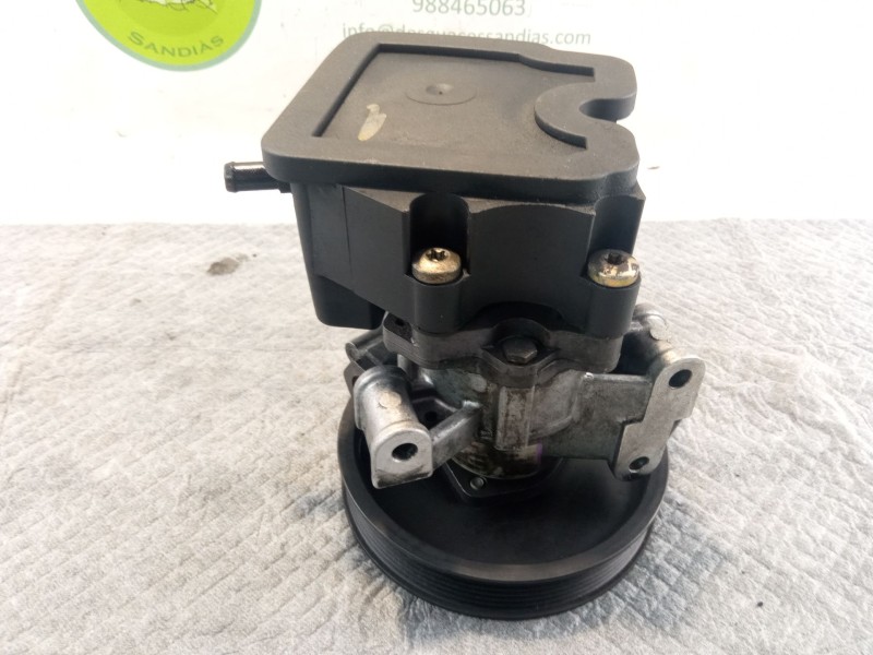 Recambio de bomba direccion asistida para mercedes benz e320 referencia OEM IAM A6112300115  